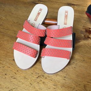 Size 8 Sol Sana Orange Slides